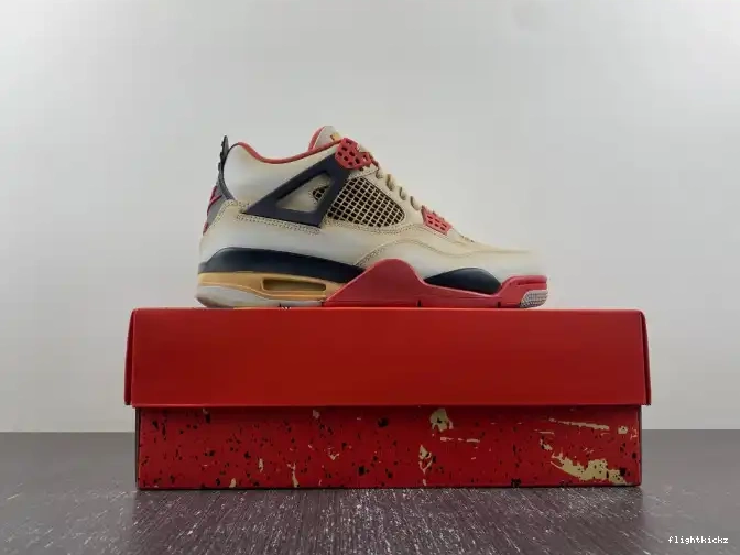 4 